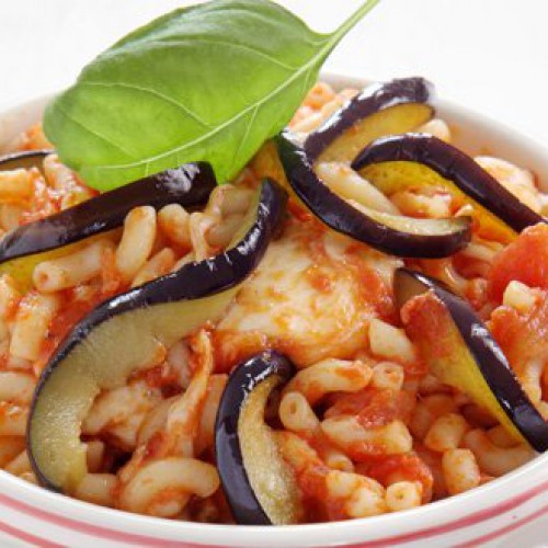 Recept Macaroni met tomaat, aubergine en mozzarella Grand'Italia